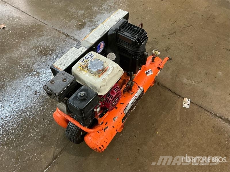 Mobile 8 gallon Air Compressor Kompresori