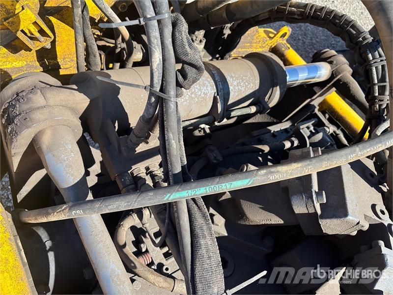 Movax Pile Driver Vibrátoros cölöpverő