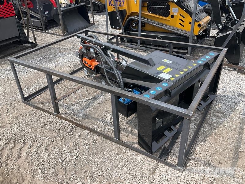 Mower King ECSSCT72 60 in Skid Steer Trencher (Unu Trancheuse