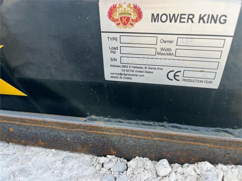 Mower King SSRC 72 in Skid Steer Brush Cutter (Unu Monterade och påhängda gräsklippare