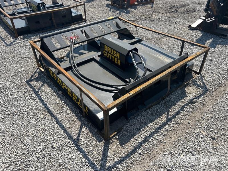  Mower King SSRC72 72 in Skid Steer Brush Cutter Sekačky namontované a tažené