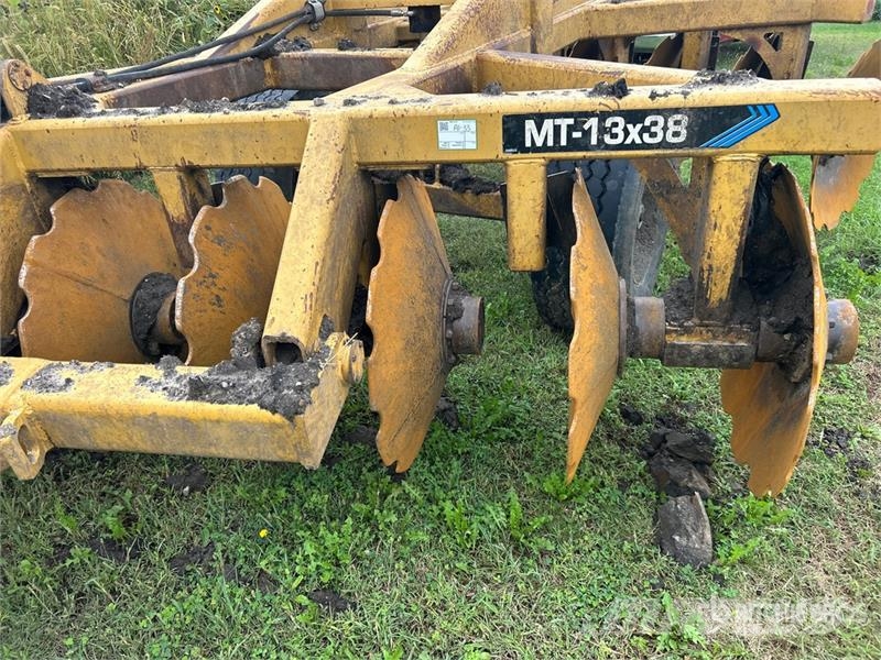 MTS 13x36 13 ft Offset Vertical Disc Дисковые бороны