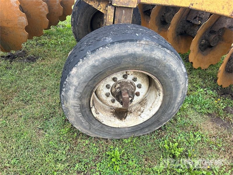 MTS 13x36 13 ft Offset Vertical Disc Дисковые бороны