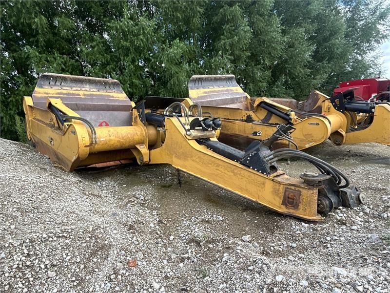 MTS 23-28 4 Tire Hydraulic Pull Scraper Polovni strugači