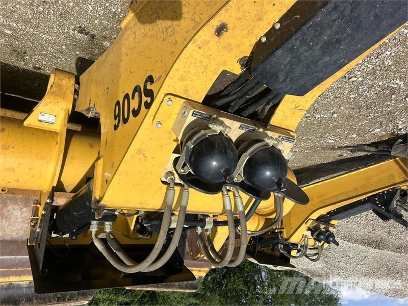 MTS 23-28 4 Tire Hydraulic Pull Scraper Polovni strugači