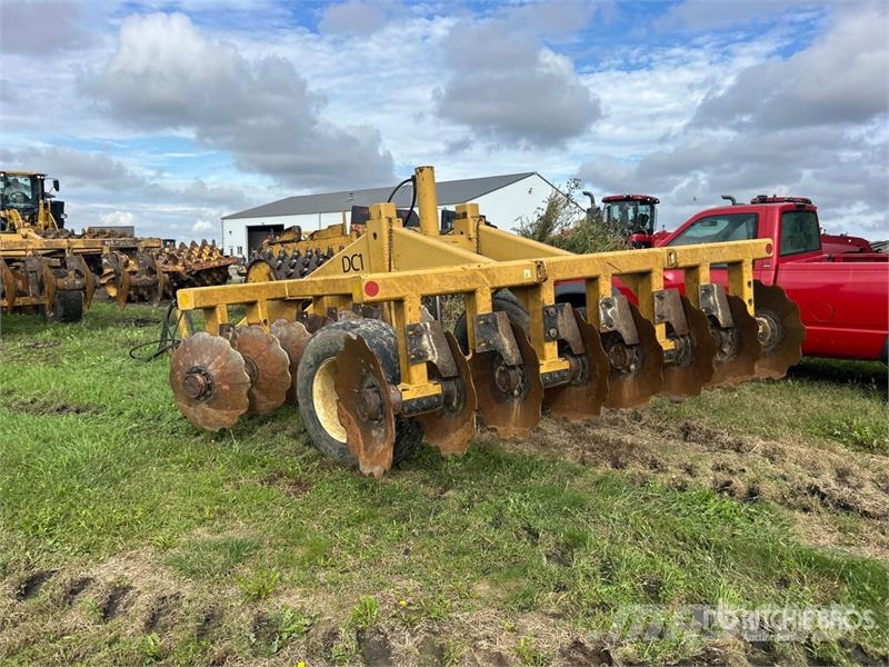 MTS MT-11x32 11 ft Offset Vertical Disc Crover crop
