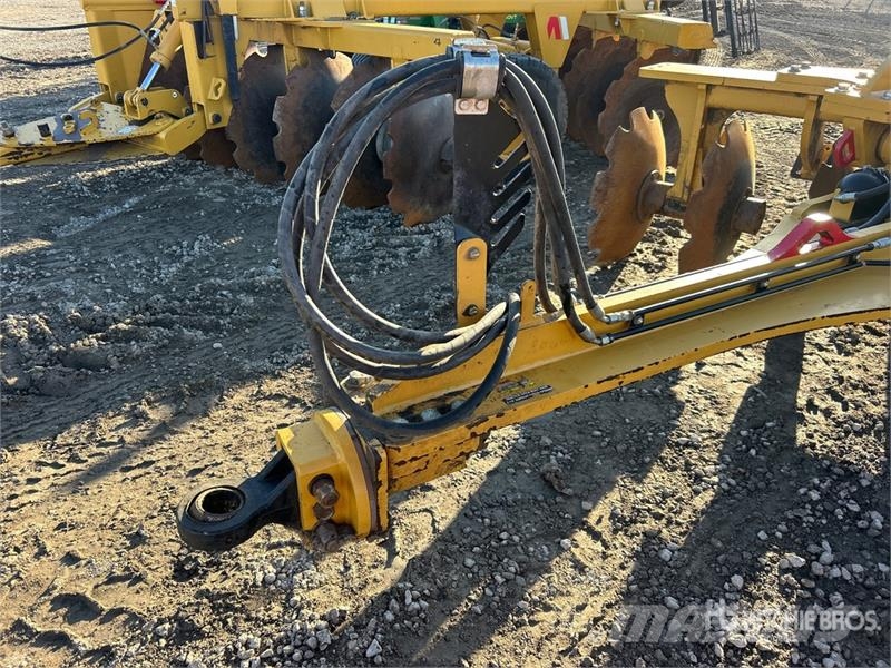 MTS MT13X38 12 ft Offset Breaking Disc Gradas de discos