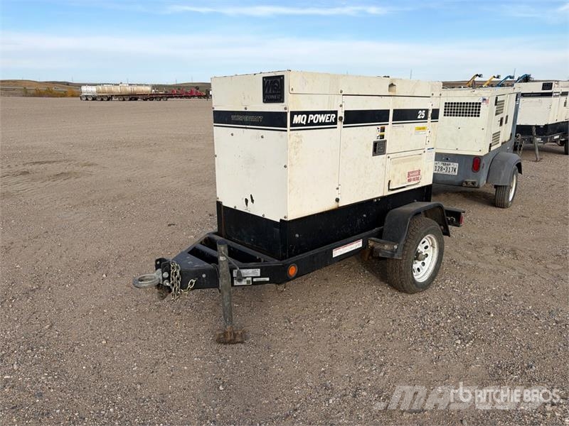 MultiQuip DCA-25SSIU4F 20 kW Mobile Generator Set Geradores Diesel