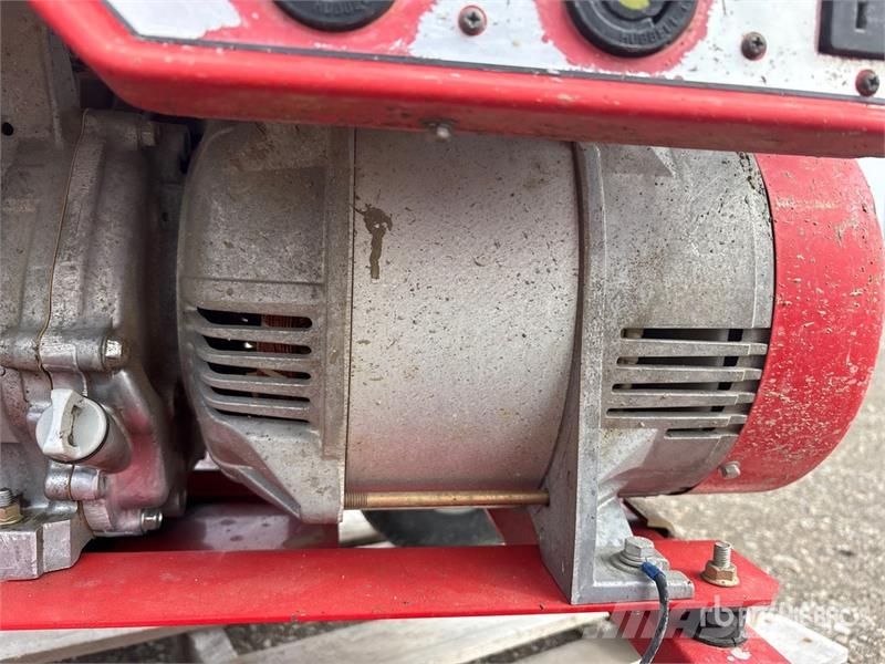 MultiQuip GDP-5HA Portable Generator Set Citi ģeneratori
