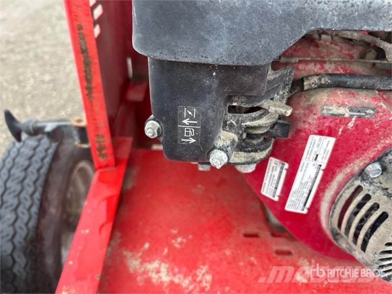 MultiQuip MC64PH8HBC1 Portable Concrete Mixer Betonmischer