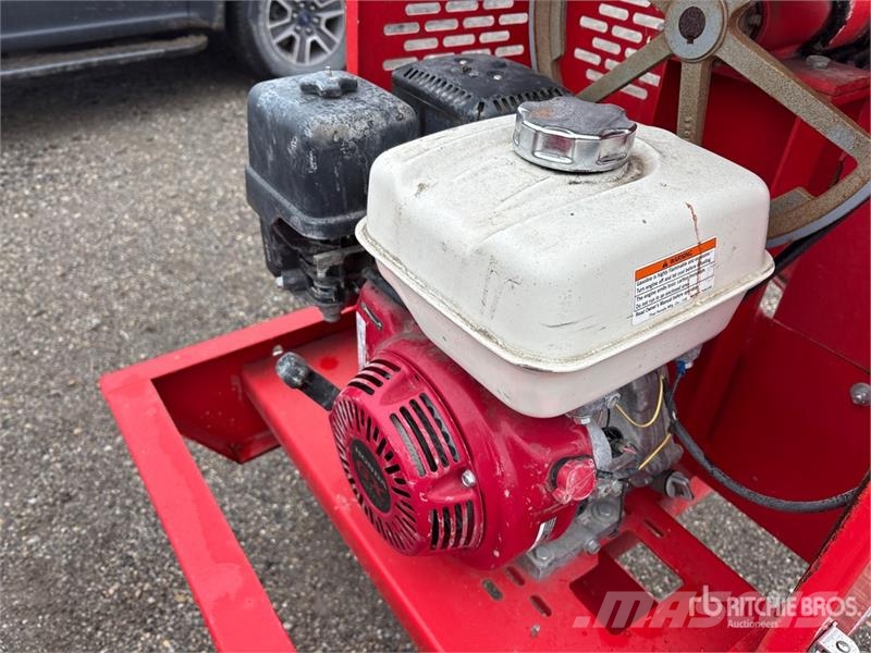 MultiQuip MC94PH8 Betonmischer