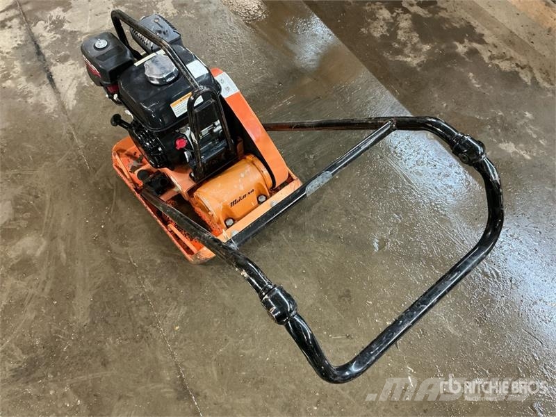 MultiQuip MVC-82VH Vibratory Plate Compactor 夯實機(夯土機)