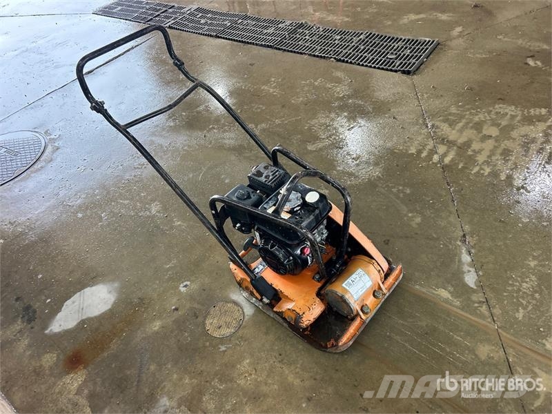 MultiQuip MVC88VGH Vibratory Plate Compactor دكاكات أفقية