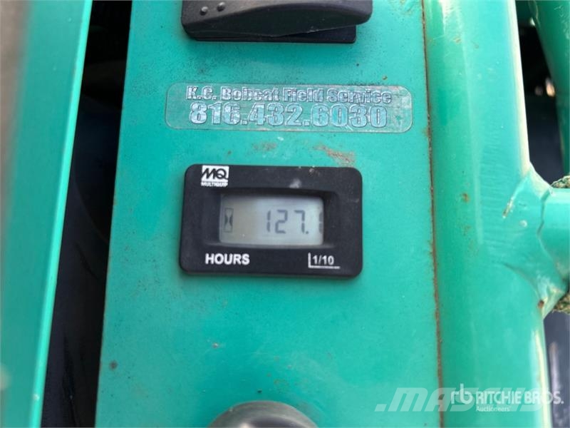 MultiQuip Ride-On Ride-On Power Trowel Lžíce