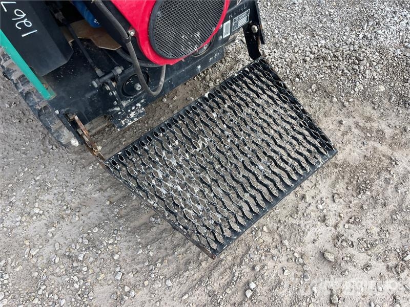 MultiQuip Whiteman WTB16 Stand-On Crawler Concrete Buggy Accessori per Calcestruzzo