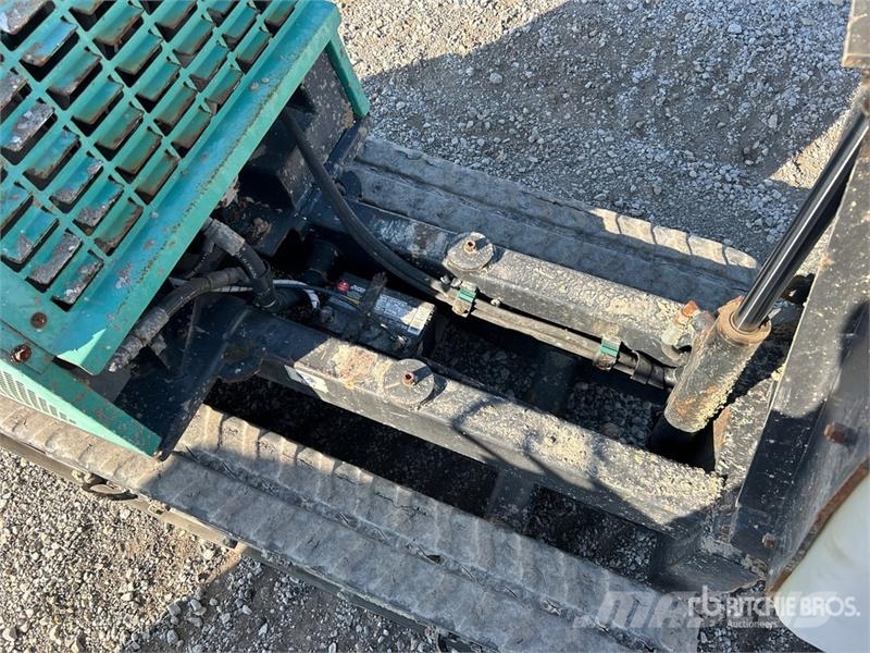 MultiQuip WTB16 Stand-On Crawler Concrete Buggy Priedai