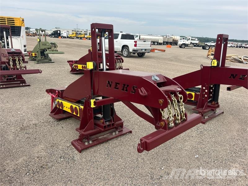 Neks Fifth Wheel Wrecker Attachment (Unused) Ostale kargo komponente