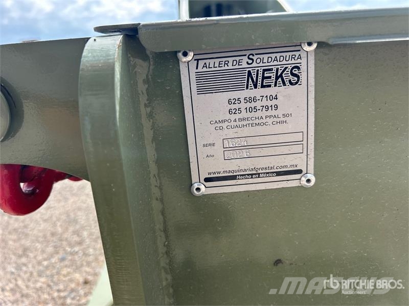 Neks Fifth Wheel Wrecker Attachment Ostale kargo komponente