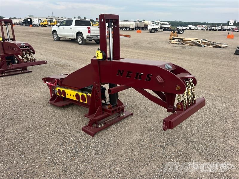 Neks Fifth Wheel Wrecker Attachment (Unused) Ostale kargo komponente