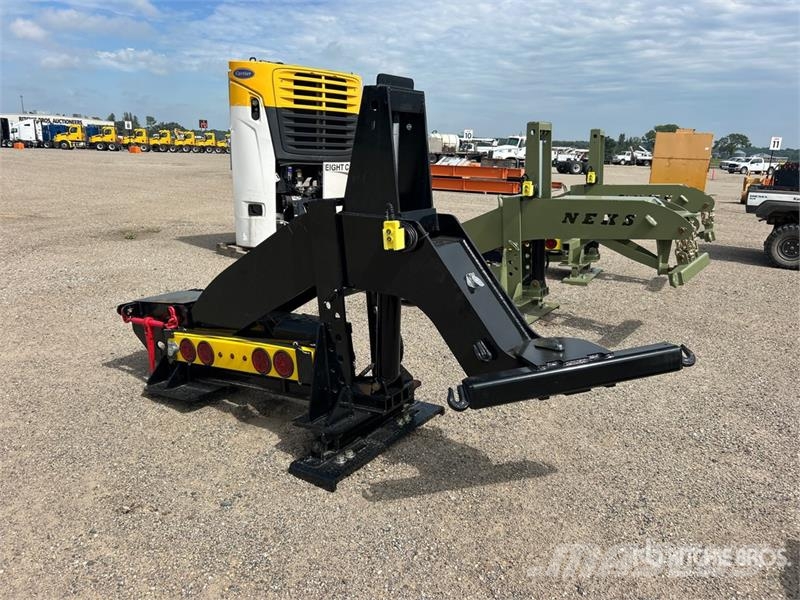 Neks Fifth Wheel Wrecker Attachment (Unused) Ostale kargo komponente