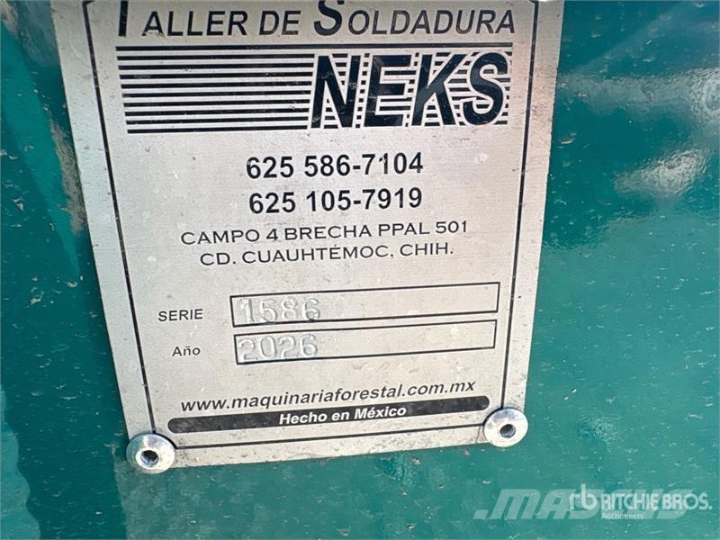 Neks Hydraulic Fifth Wheel Wrecker Attachment Ostale kargo komponente