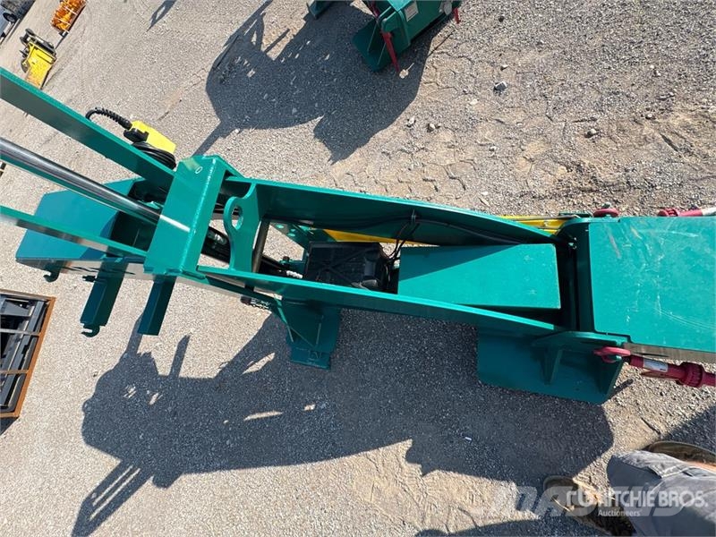 Neks Hydraulic Fifth Wheel Wrecker Attachment Ostale kargo komponente