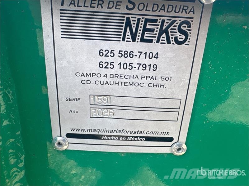  Neks Hydraulic Fifth Wheel Wrecker Attachment 其他組件