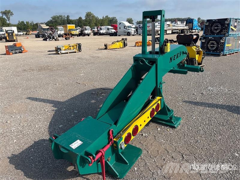 Neks Hydraulic Fifth Wheel Wrecker Attachment Ostale kargo komponente