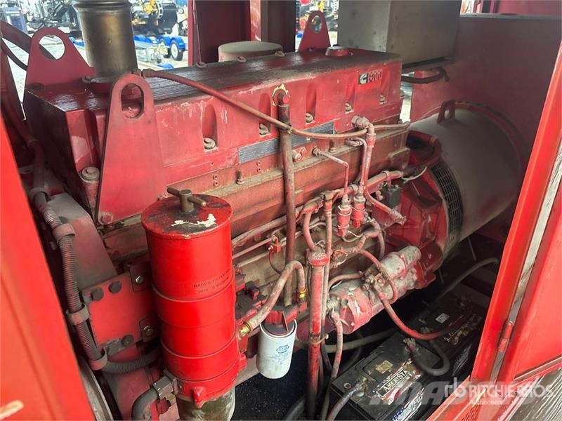 Nelson 6500 Mobile Stud Engine Driven Welder Kaynak makineleri