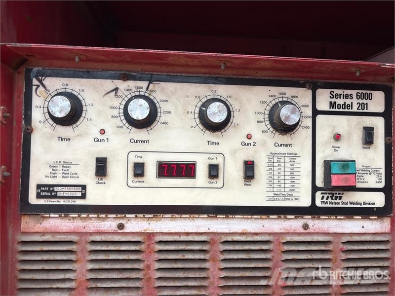 Nelson 6500 Mobile Stud Engine Driven Welder Kaynak makineleri