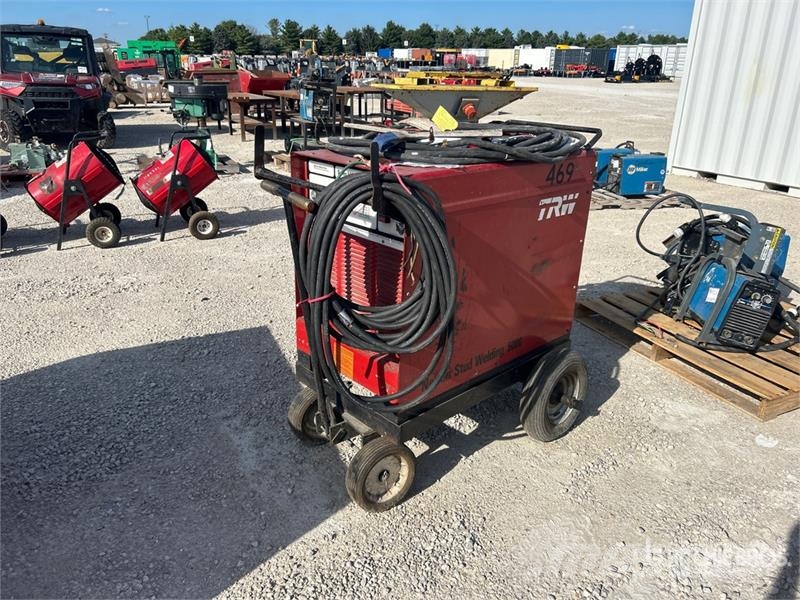 Nelson Series 5000 - Model 100 1600 A Mobile Arc stud Eng Svejsemaskiner