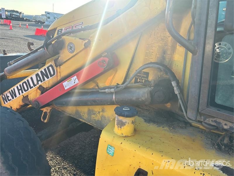 New Holland B95B Backhoe