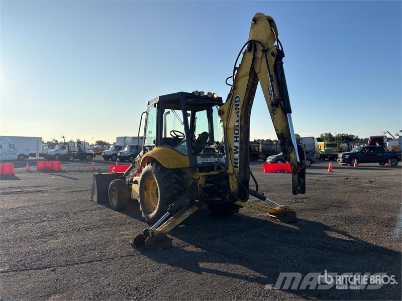 New Holland B95B Backhoe