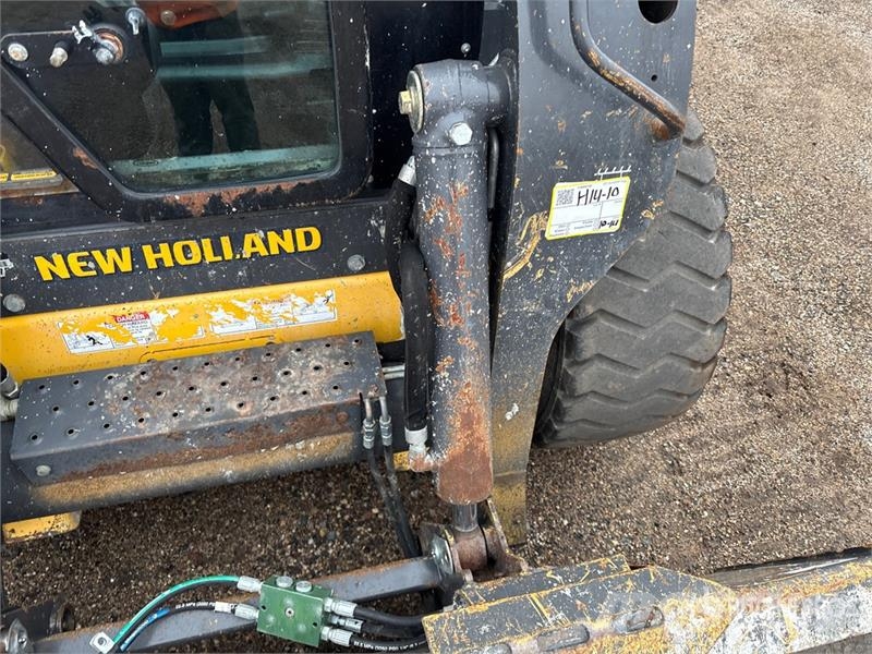 New Holland L223 Ładowarki burtowe