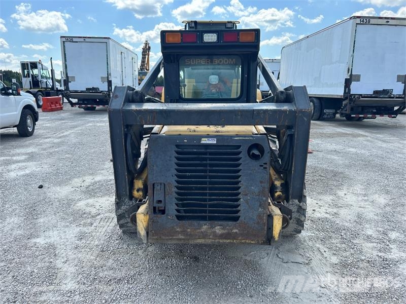 New Holland LS180 Skid steer mini nakladalci