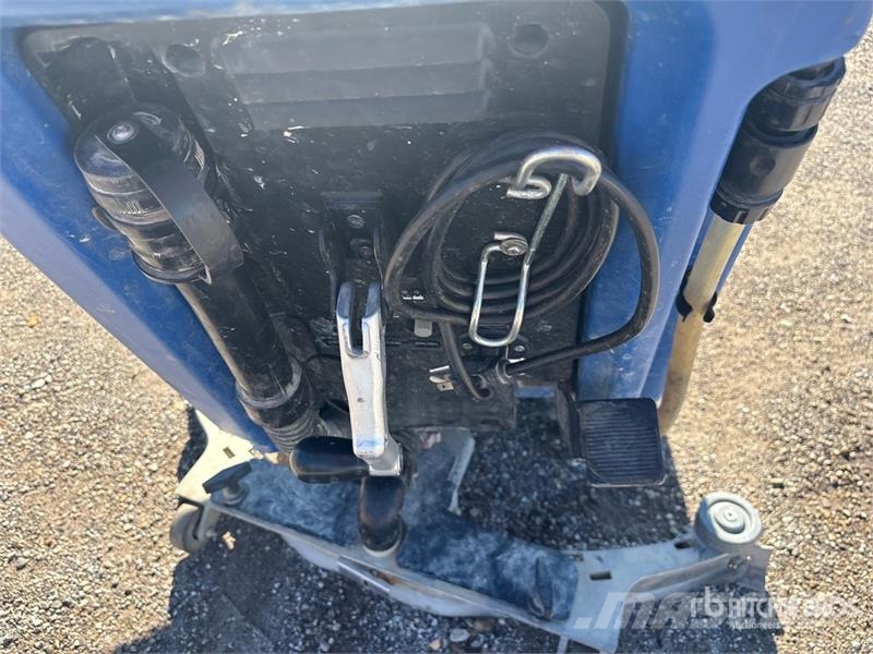 Nilfisk CA60 Walk-Behind Electric Floor Scrubber Weitere Anhänger