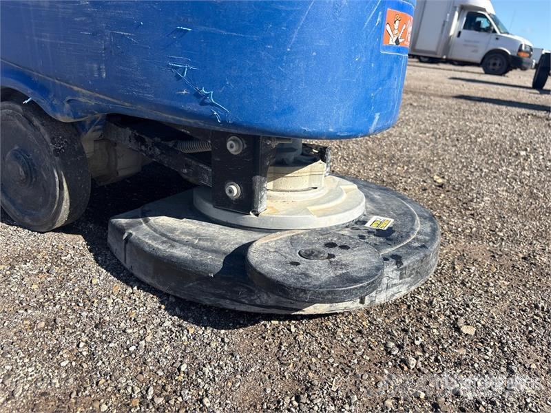 Nilfisk CA60 Walk-Behind Electric Floor Scrubber Weitere Anhänger