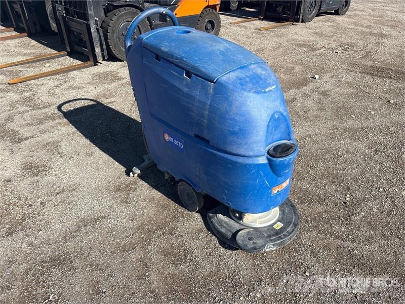 Nilfisk CA60 Walk-Behind Electric Floor Scrubber Weitere Anhänger