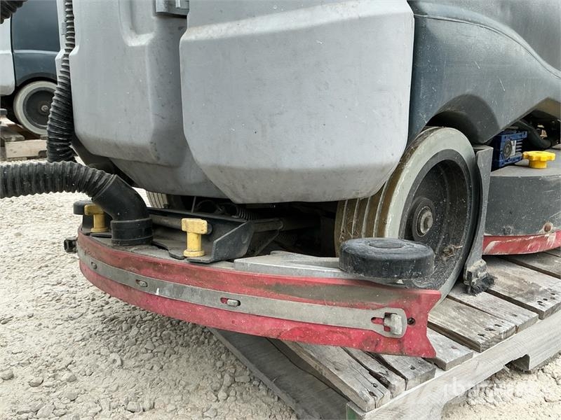 Nilfisk Liberty SC60 Floor Scrubber Other trailers