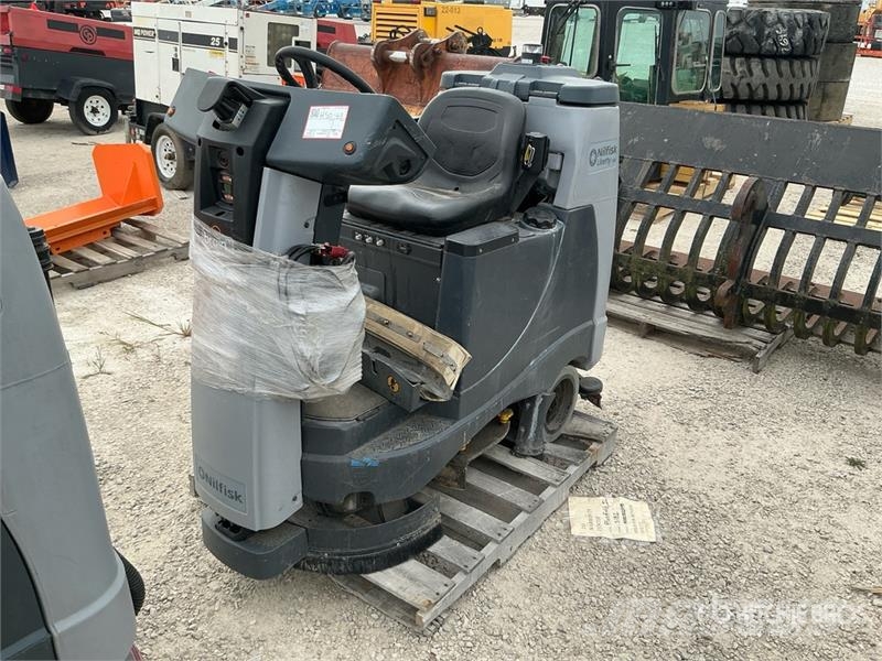 Nilfisk Liberty SC60 Ride-On Electric Floor Scrubber Andre Landbrukshengere