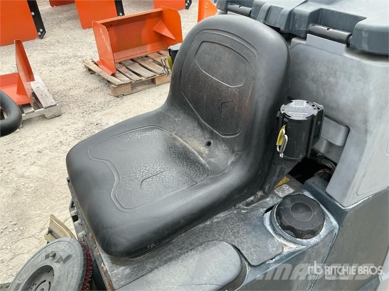 Nilfisk Liberty SC60 Ride-On Electric Floor Scrubber Andre Landbrukshengere