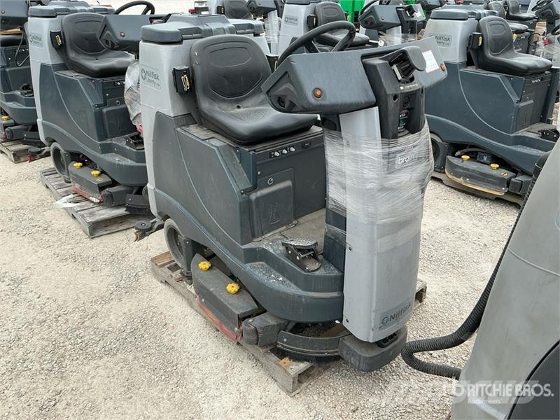 Nilfisk Liberty SC60 Ride-On Electric Floor Scrubber Andre Landbrukshengere
