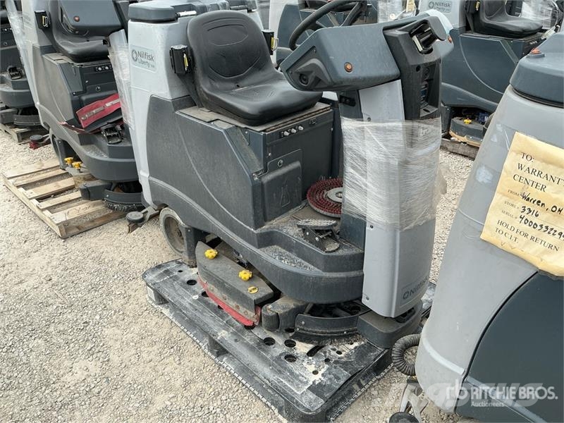 Nilfisk Liberty SC60 Ride-On Electric Floor Scrubber Andre Landbrukshengere