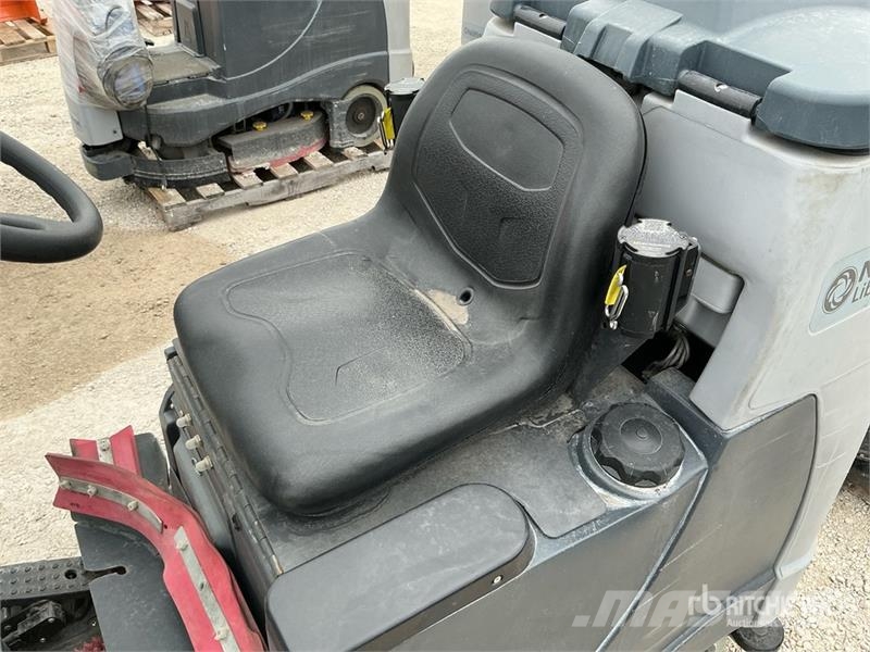 Nilfisk Liberty SC60 Ride-On Electric Floor Scrubber Andre Landbrukshengere