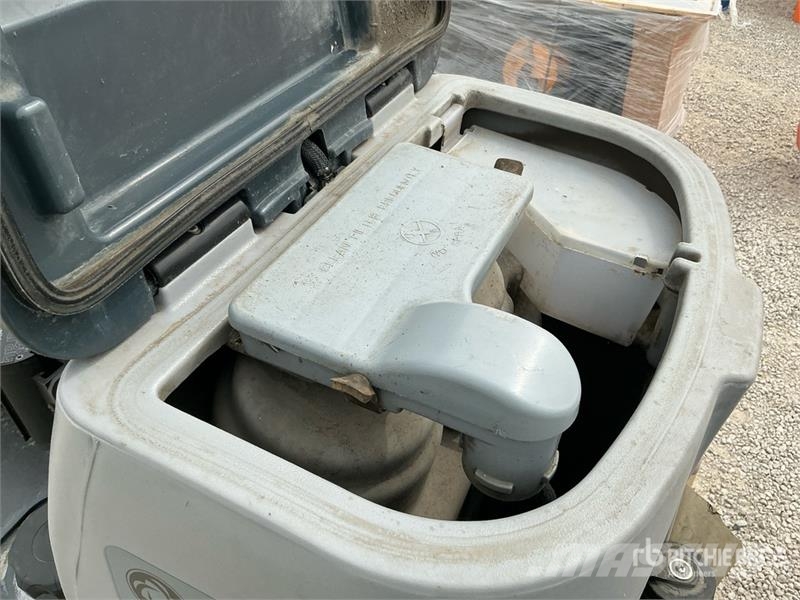 Nilfisk Liberty SC60 X71D Ride-On Electric Floor Scrubber Andre Landbrukshengere