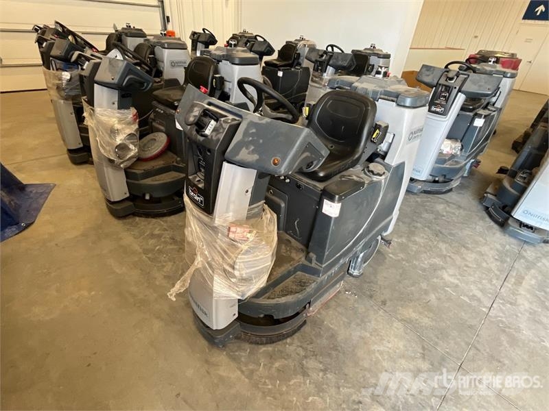 Nilfisk Liberty SC60 X71D Ride-On Electric Floor Scrubber Další přívěsné vozíky
