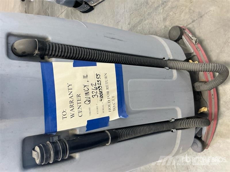 Nilfisk Liberty SC60 X71D Ride-On Electric Floor Scrubber Ďalšie prívesy