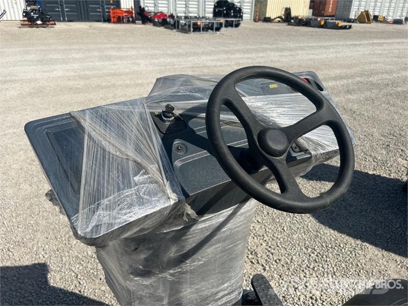 Nilfisk Liberty SC60 X71D Ride-On Electric Floor Scrubber 其他拖车