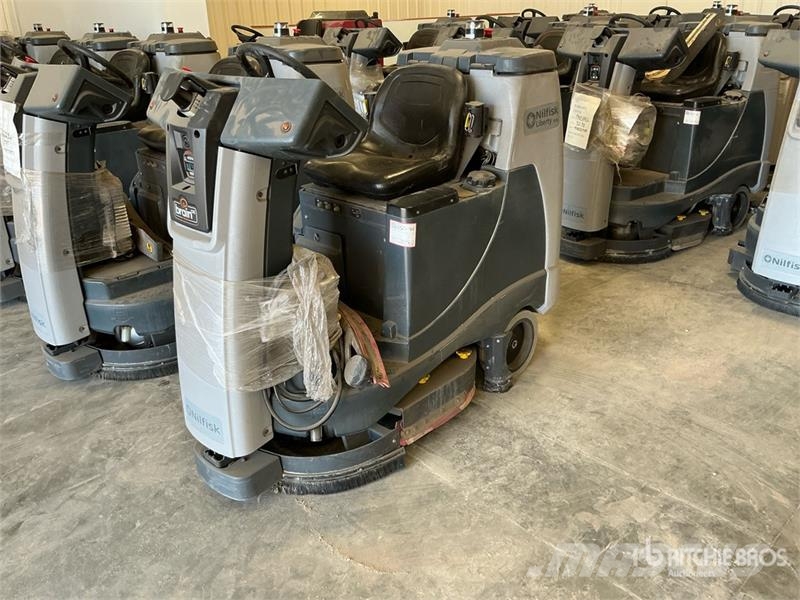 Nilfisk Liberty SC60 X71D Ride-On Electric Floor Scrubber Ostale prikolice