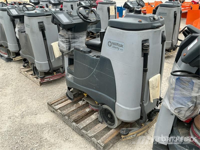 Nilfisk Liberty SC60 X71D Ride-On Electric Floor Scrubber Ostale prikolice